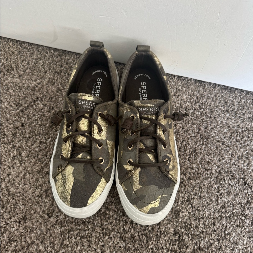 Sperry Brown and Tan Sneakers